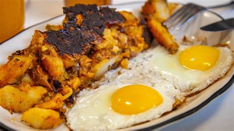 The 34 Best Brunch Spots in NYC You Need To Try This Weekend