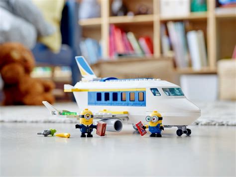 LEGO Complete Sets & Packs LEGO 75547 Minions Pilot in Training New ...