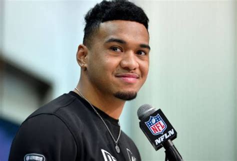 Who Is Tua Tagovailoa's Wife? The NFL Player's Marriage Life - OtakuKart