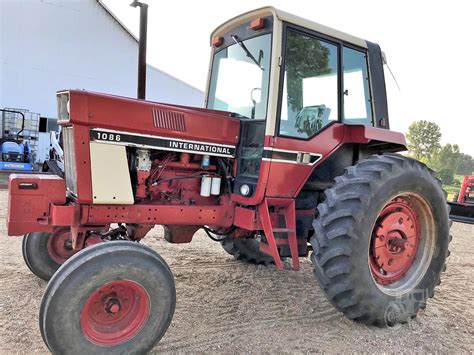 1976 INTERNATIONAL 1086 For Sale In Fortuna, Missouri | TractorHouse.com