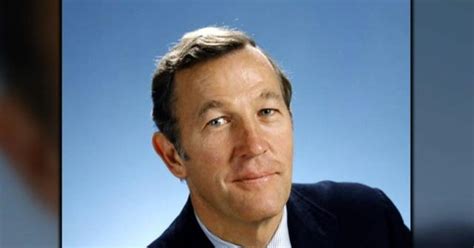 CBS News political reporter Roger Mudd has died at 93 - CBS News