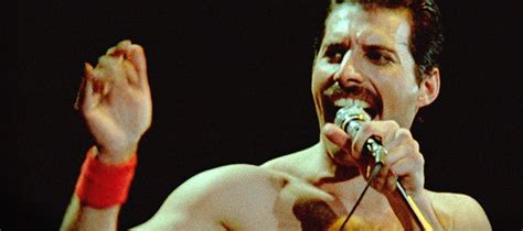 Feb 18, 1990: Freddie Mercury’s Last Public Appearance | Best Classic Bands