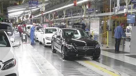 Alabama educators tour Mercedes-Benz plant - YouTube