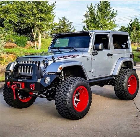 SILVER 2 DOOR JEEP RUBICON - THE DETAIL IS UNIQUE! IT LOOKS GREAT WITH THE 4 IN LIFT RED WHEELS ...