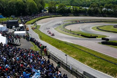 Lydden Hill Race Circuit - Birthplace of World’s Rallycross | SnapLap