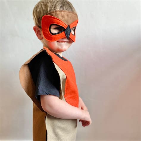 Robin Mask - Etsy