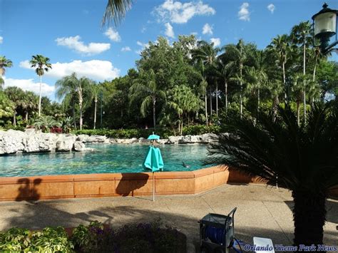 SeaWorld Update: Dolphin Cove Reopens (PART 1) - Orlando Theme Park News