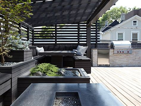 Chicago Modern House Design - amazing rooftop patio