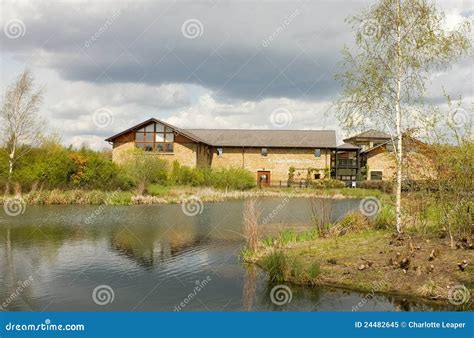 The London Wetland Centre editorial image. Image of reflection - 24482645