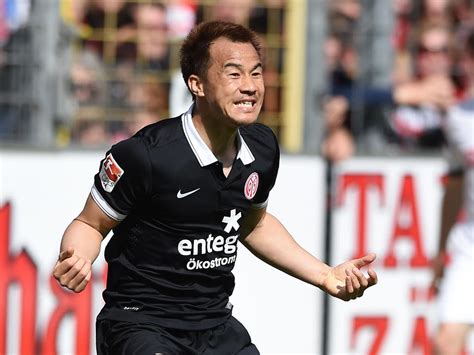 Premier League » acutalités » Japanese striker Okazaki joins Foxes