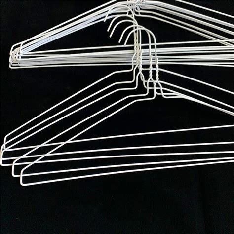 Steel 1.9mm Heavy Duty Metal Coat Hangers Powder Coated For Laundry Store