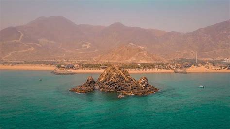 Fujairah UAE Tourism (2024) Travel Guide Top Places | Holidify