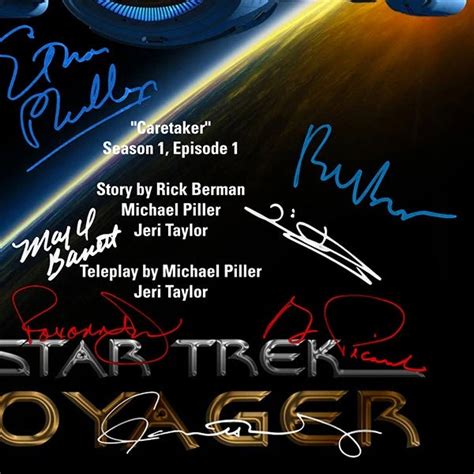 Star Trek Voyager Script Limited Signature Edition | RARE-T