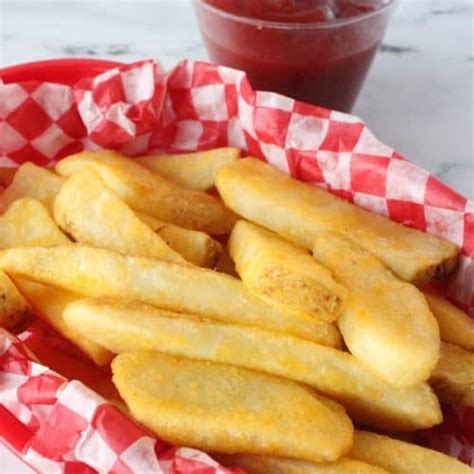 Air Fryer Frozen Steak Fries - Crispy on the outside, fluffy on the inside!