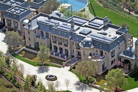 The top 15 most luxurious homes of rappers
