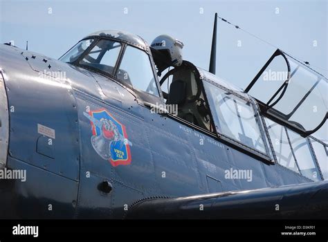 Bomber cockpit hi-res stock photography and images - Alamy