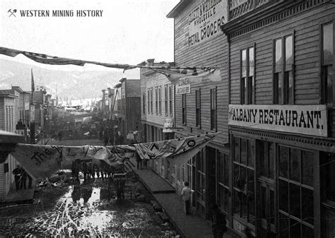 Early street scene at Creede, Colorado – Western Mining History