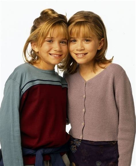 Mary-Kate(left) & Ashley(right) Two Of A Kind Photo shoot 1998 #Olsen Twins | Ashley mary kate ...