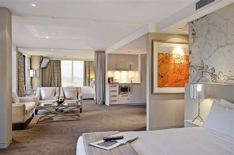 THE OLSEN MELBOURNE - ART SERIES - Updated 2024 Prices & Hotel Reviews (South Yarra, Australia)