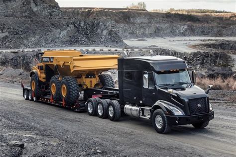 Volvo unveils new VNX Series trucks designed for heaviest of heavy-haul duties – Construction ...