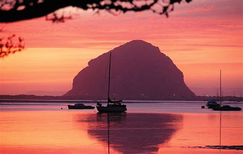 Morro Rock Sunset On Calm Summer Evening In Morro Bay Stock Photo - Download Image Now - iStock