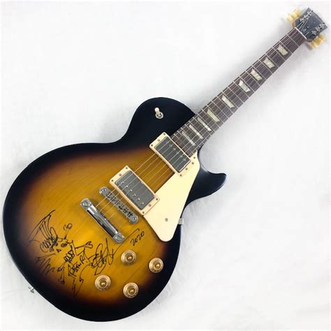 Charitybuzz: Slash Signed Guitar - Lot 2011507