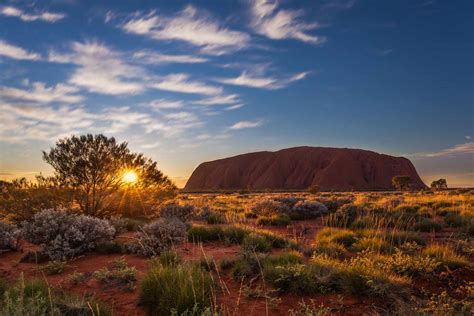 5 Cool Facts About Australia's Mystical Uluru