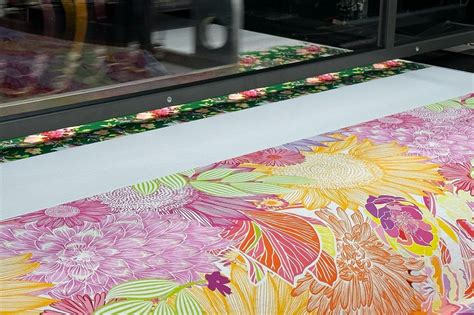 SIMPLIFYING THE DIGITAL TEXTILE PRINT PROCESS - WE TAKE A DEEP DIVE INTO WET-ON-WET, ONE STEP ...