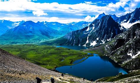 Kashmir Great Lakes Trek – Seven Days in to the Heaven on Earth