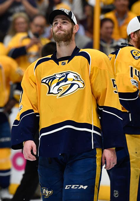 Nashville Predators Sign Austin Watson