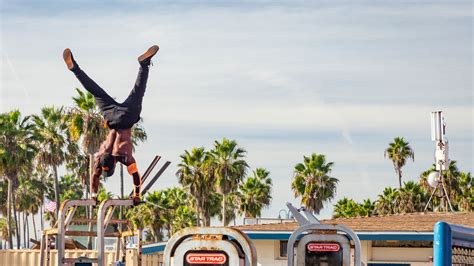 Venice Beach Boardwalk Vacation Rentals: house rentals & more | Vrbo