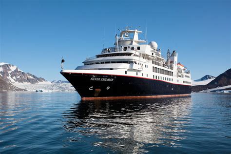 Silver Explorer: Sailing The Arctic In A Luxury Cruise Ship - AzureAzure.com