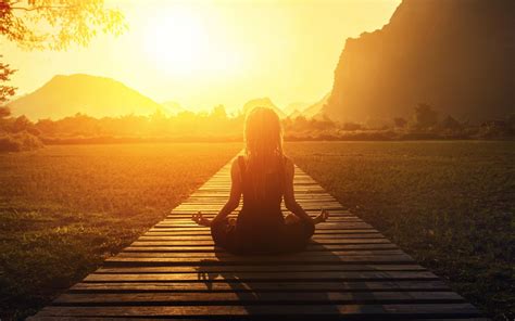 The Healing Power of Meditation for Brain Health - Goalcast