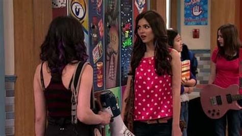 Watch Victorious Season 4 Episode 11 - The Slap Fight Online free | Watch Series