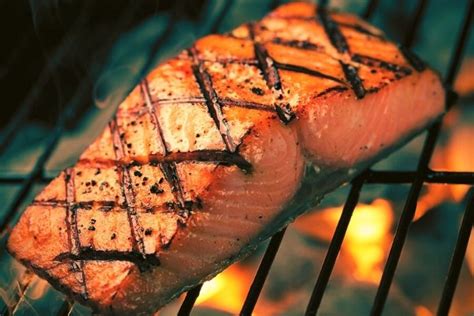 Healthy From The Grill: The Tastiest Grilled Recipes With Fish