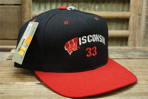 Wisconsin Badgers Ron Dayne #33 Hat w/tags - Vintage Snapback Warehouse