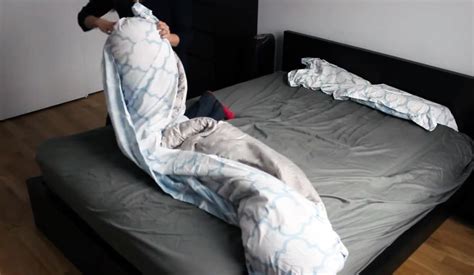 The Duvet Burrito: How to Put a Duvet Cover on Your Comforter the Easy Way « Housekeeping