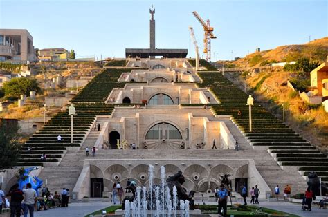 My Favorite Part of Yerevan: "The Cascade" - Theres So Much To See