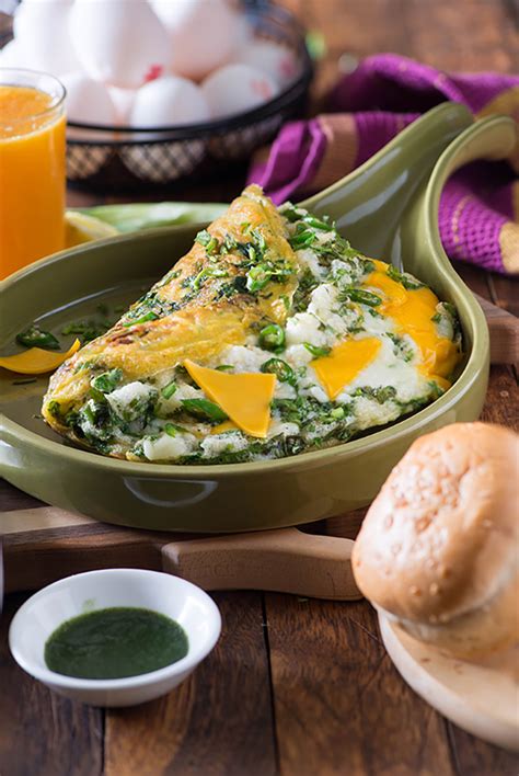 Spinach Omelette ( Video Recipe) - My Tasty Curry