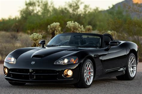 No Reserve: 17k-Mile 2004 Dodge Viper SRT-10 Roadster for sale on BaT ...