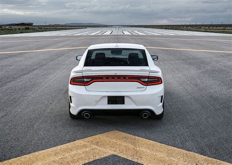 DODGE Charger SRT Specs & Photos - 2015, 2016, 2017, 2018, 2019 ...