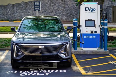 EVgo and General Motors Open 1,000th DC Fast Charging Stall as Part of ...