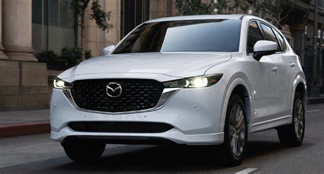 The 2023 Mazda CX-5 Has 1 Huge Advantage Over the 2023 Honda CR-V