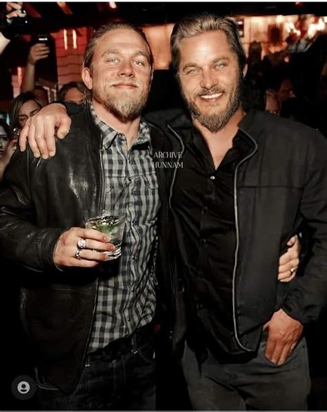 Charlie Hunnam / Travis Fimmel | Travis fimmel, Charlie hunnam, Vikings travis fimmel