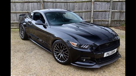 Ford Mustang 5.0 GT Coupe in Shadow Black 2016 . Huge specification ...