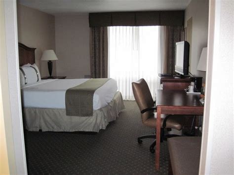 Travel Reviews & Information: Schenectady, New York / Holiday Inn