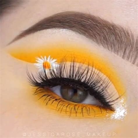 Flower Eye Makeup Make up & Hair | Flower makeup, Eye makeup tutorial, Eye makeup