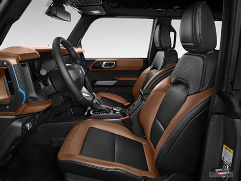 2025 Ford Bronco: 48 Interior Photos | U.S. News