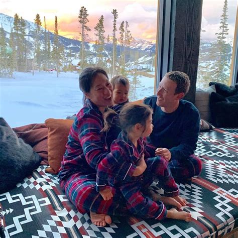 "I'm thankful... for matching pajamas" Mark Zuckerberg writes as his family celebrate ...