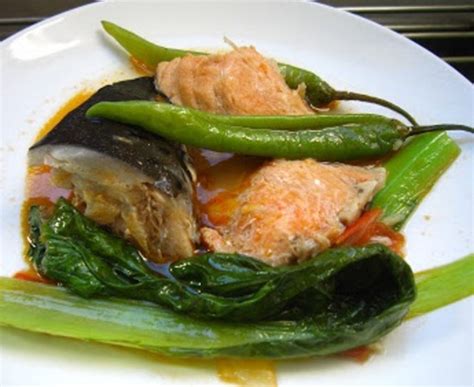 Sinigang na Salmon Head sa Miso Recipe by Shalina - CookEatShare